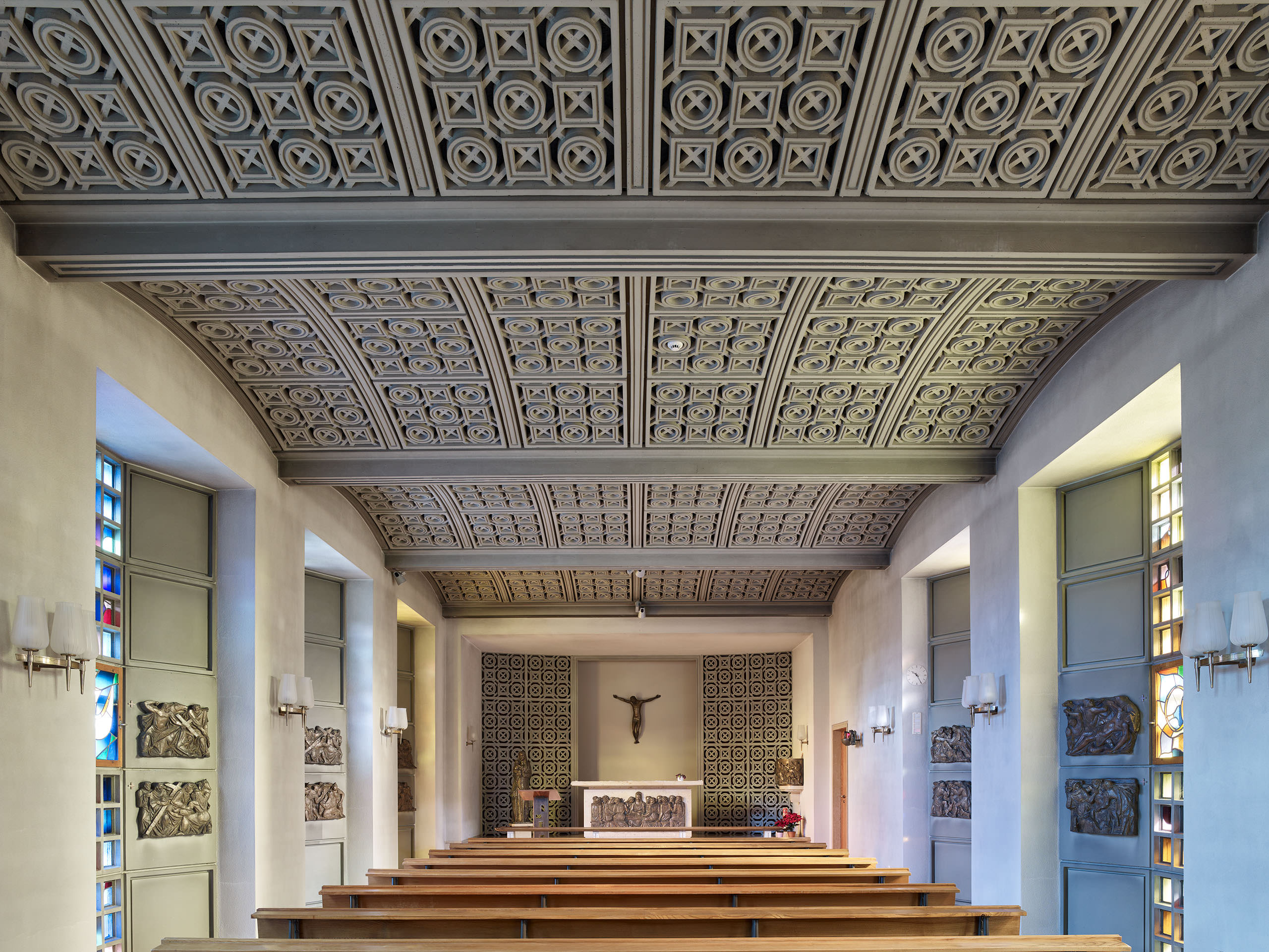 E17644 LA096 AP45 098993